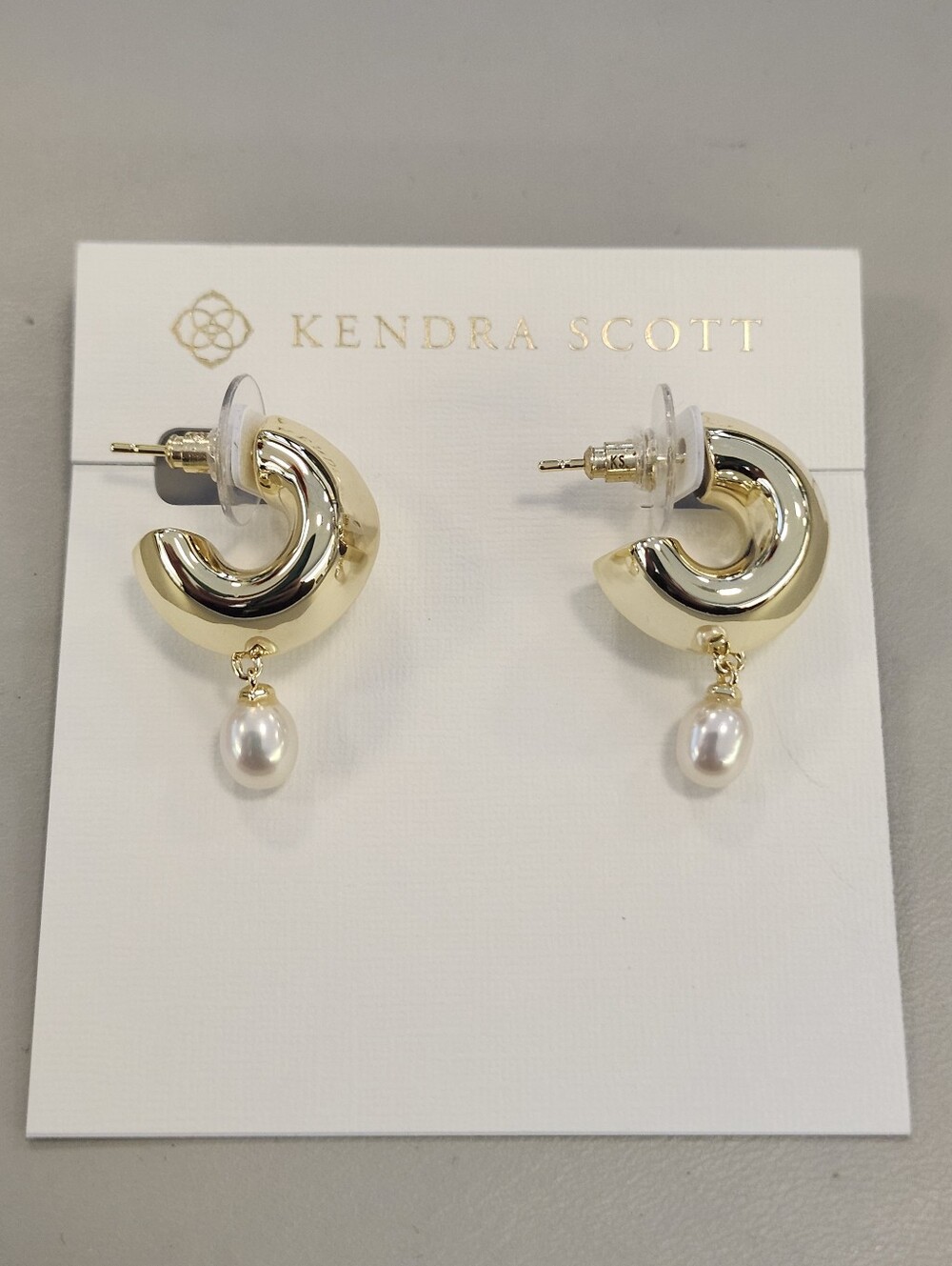 New W/Out Tags Kendra Scott Gold-Tone Oakland Pearl Huggie Earrings